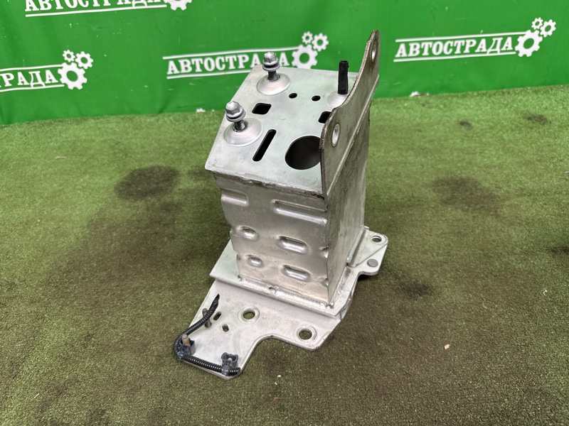 Кронштейн усилителя бампера, 65000 рублей, Москва