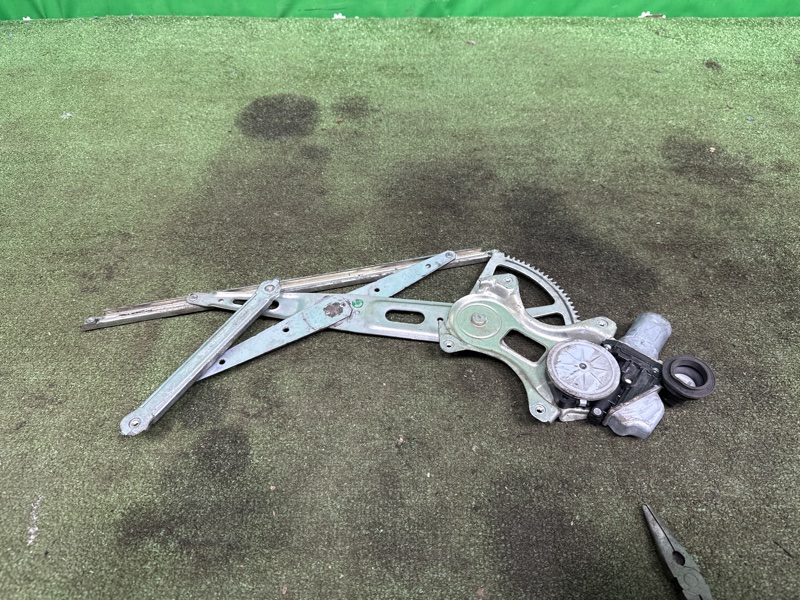 Стеклоподъемник, 7000 рублей, Москва