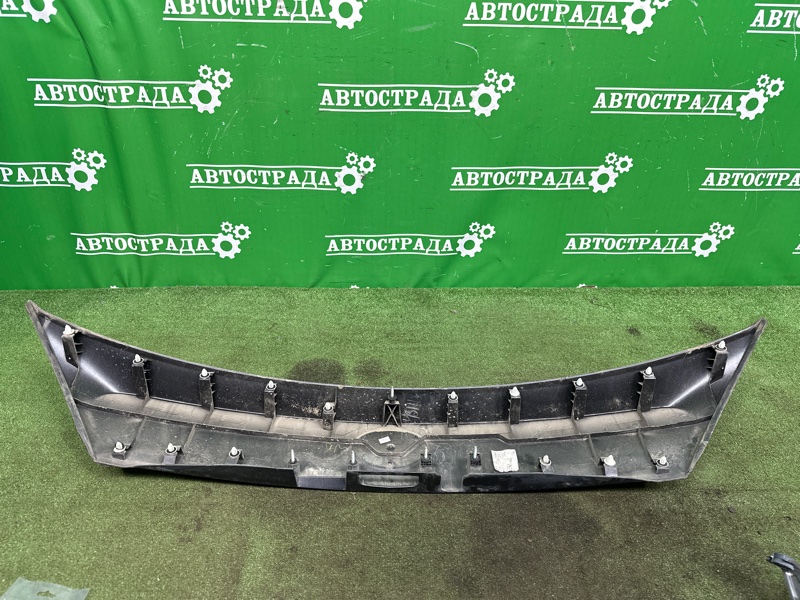 Накладка крышки багажника, 60000 рублей, Москва