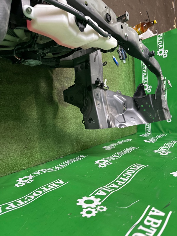 Телевизор панель, 130000 рублей, Москва