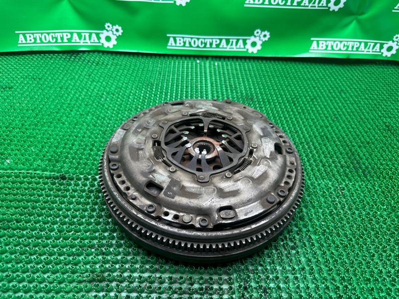 Маховик, 10000 рублей, Москва