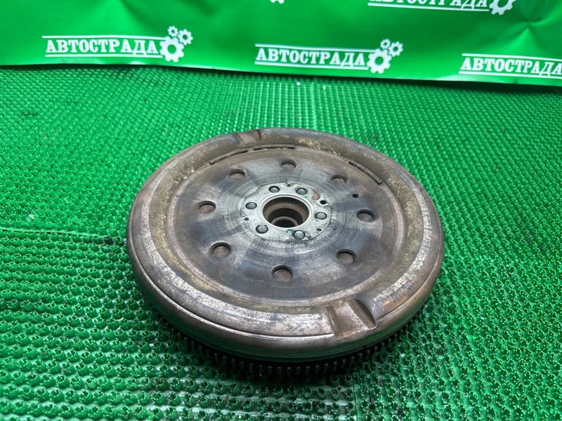 Маховик, 10000 рублей, Москва