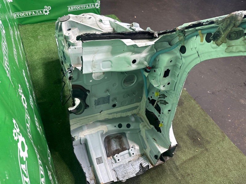 Лонжерон, 290000 рублей, Москва