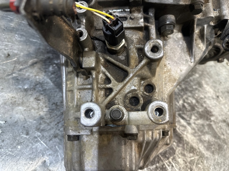 МКПП, 37000 рублей, Москва