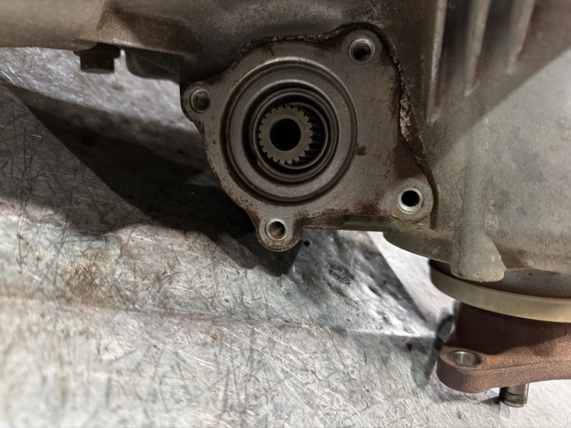 Раздаточная коробка, 11000 рублей, Москва