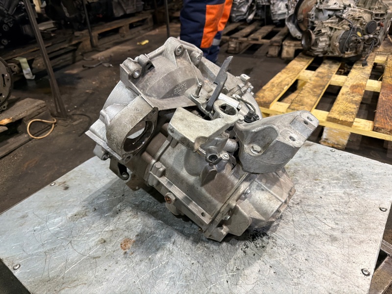 МКПП, 100000 рублей, Москва