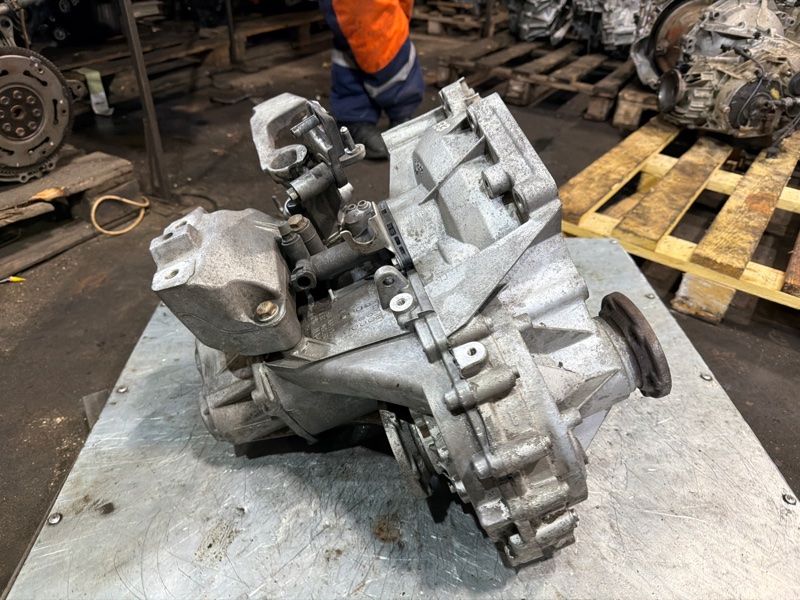 МКПП, 100000 рублей, Москва