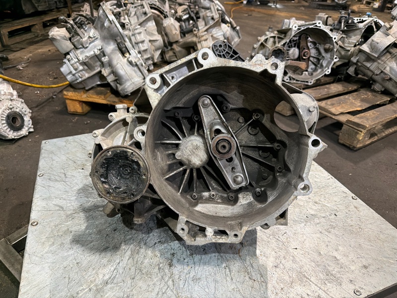 МКПП, 100000 рублей, Москва