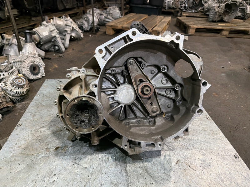 МКПП, 100000 рублей, Москва