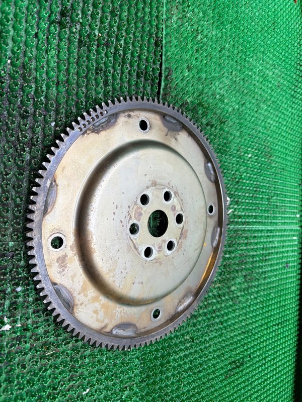 Маховик, 5000 рублей, Москва