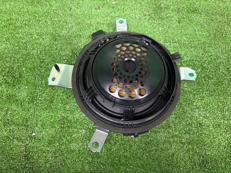 Сабвуфер, 4000 рублей, Москва