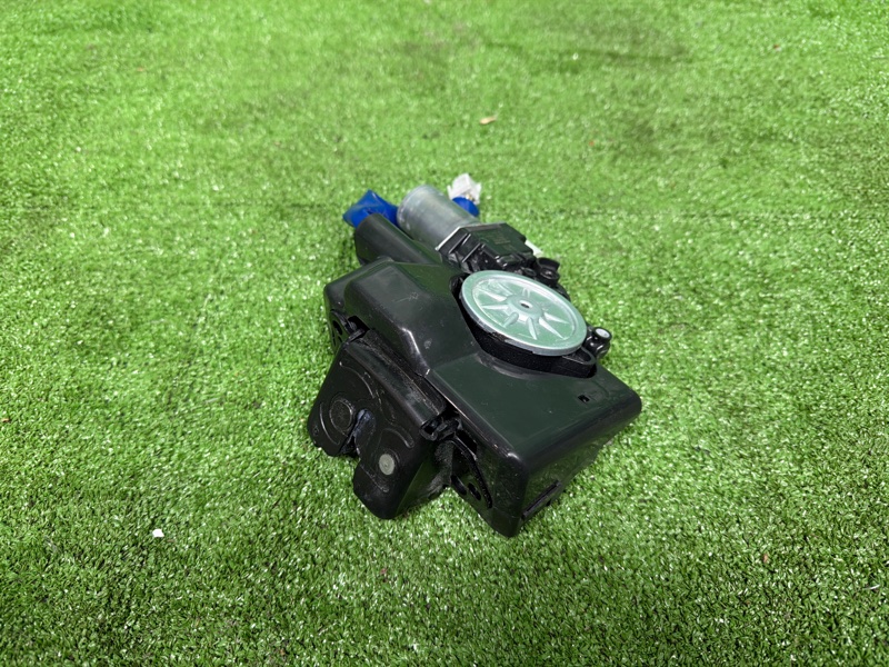 Замок багажника, 10000 рублей, Москва