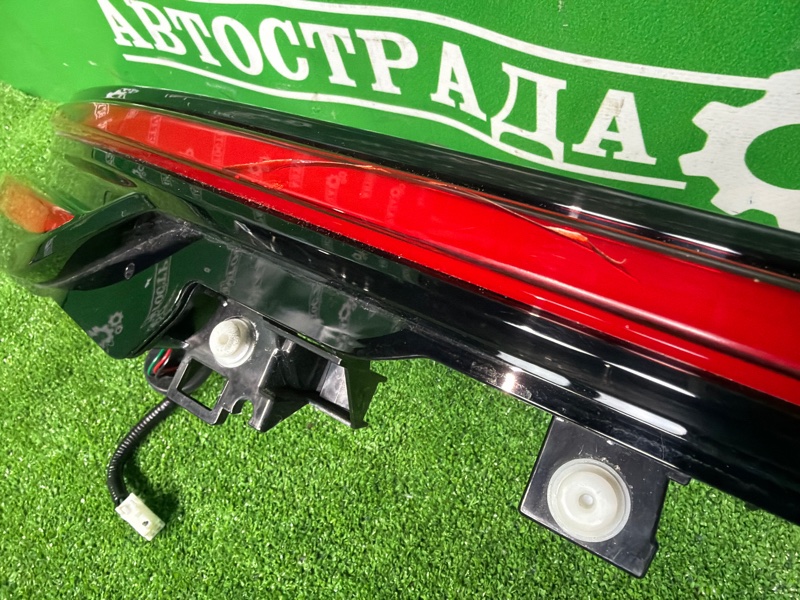 Фонарь в крышку багажника, 30000 рублей, Москва