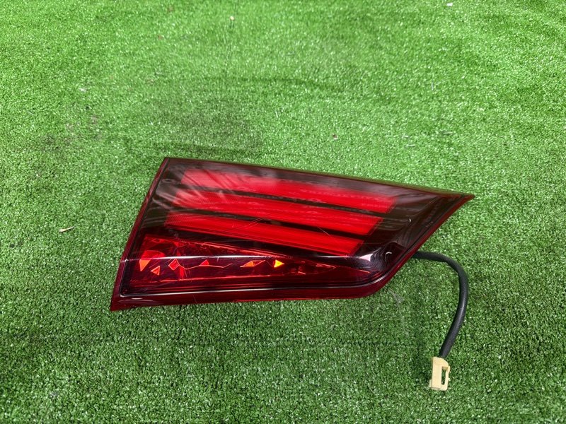 Фонарь в крышку багажника, 8000 рублей, Москва