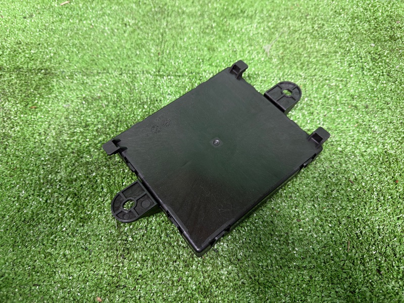 Блок управления крышкой багажника, 10000 рублей, Москва