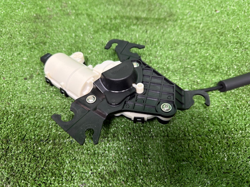 Замок двери багажника, 25000 рублей, Москва