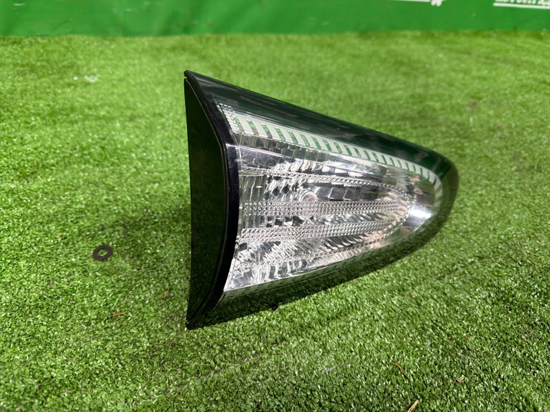 Фонарь в крышку багажника, 10000 рублей, Москва