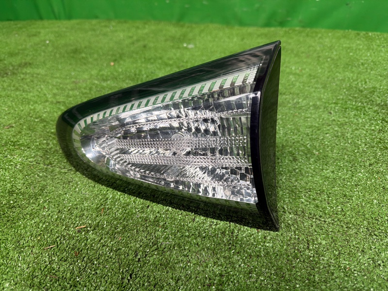 Фонарь в крышку багажника, 10000 рублей, Москва