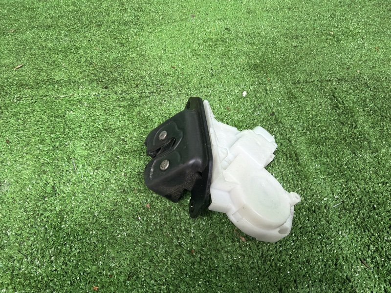 Замок двери багажника, 3000 рублей, Москва