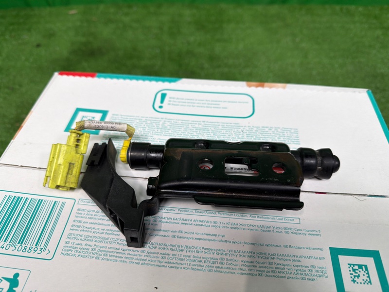 Пиропатрон капота, 22000 рублей, Москва