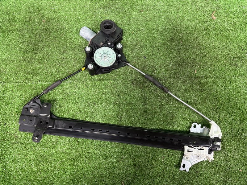 Стеклоподъемник, 40000 рублей, Москва