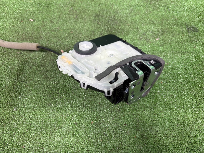 Замок боковой двери, 10000 рублей, Москва