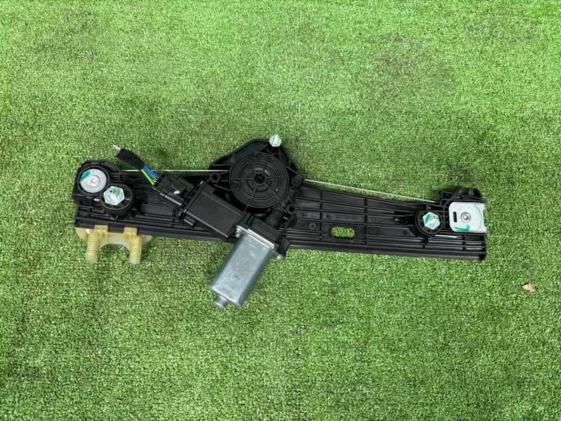 Стеклоподъемник, 10000 рублей, Москва