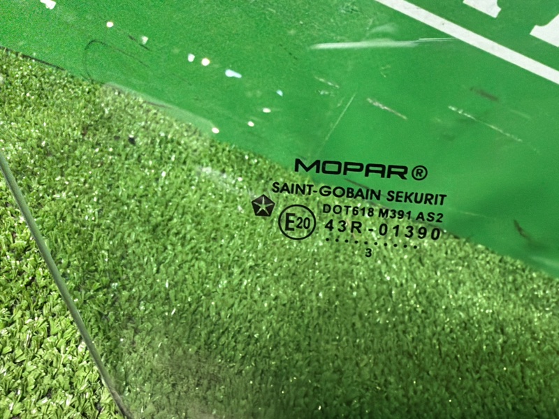 Стекло двери, 30000 рублей, Москва