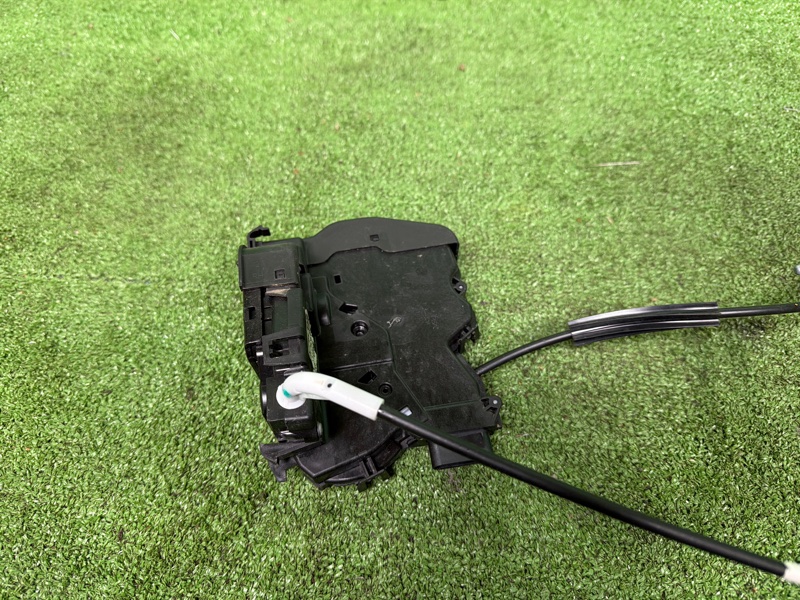 Замок боковой двери, 10000 рублей, Москва