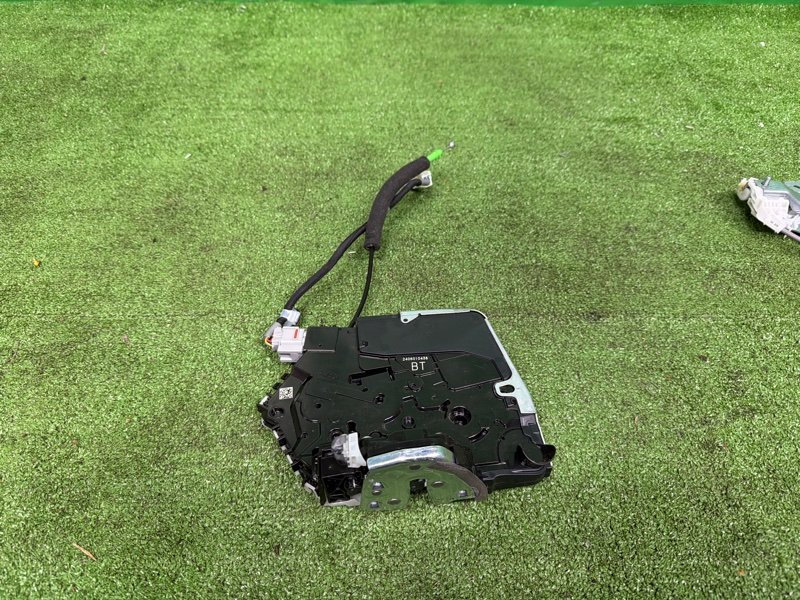 Замок боковой двери, 20000 рублей, Москва