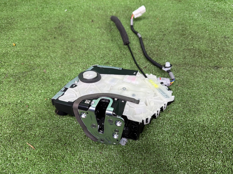 Замок боковой двери, 20000 рублей, Москва