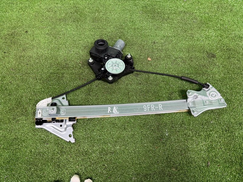 Стеклоподъемник, 25000 рублей, Москва