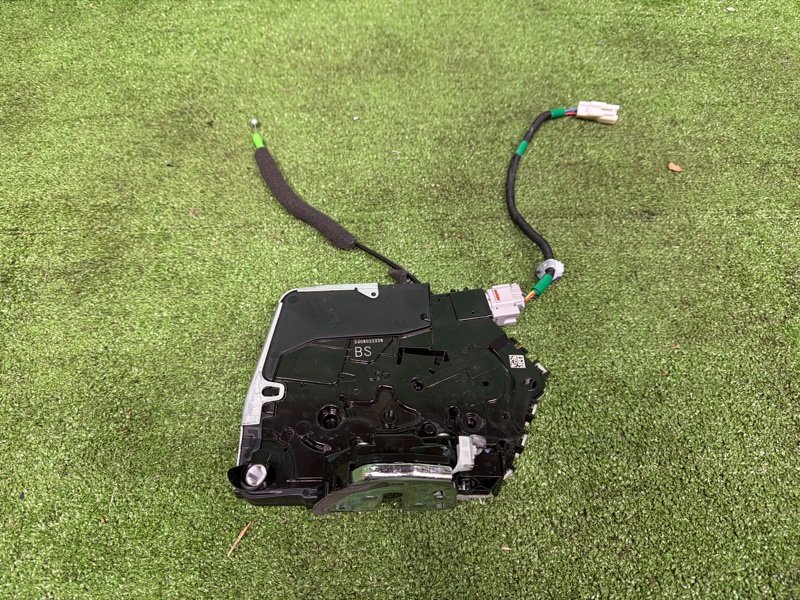 Замок боковой двери, 40000 рублей, Москва