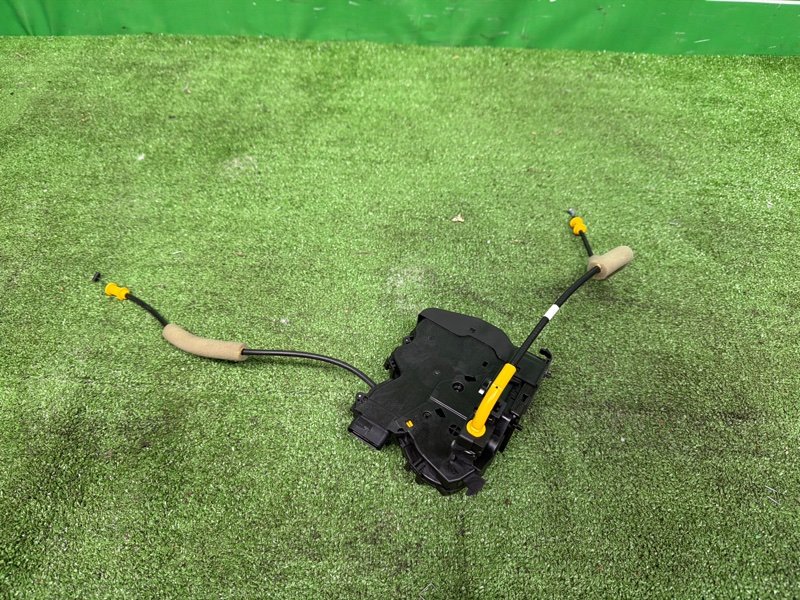 Замок боковой двери, 10000 рублей, Москва