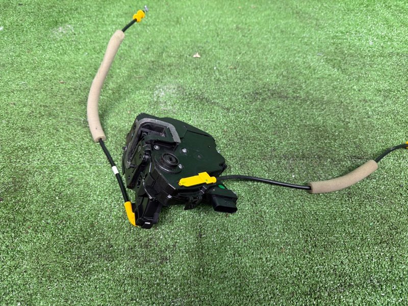 Замок боковой двери, 10000 рублей, Москва