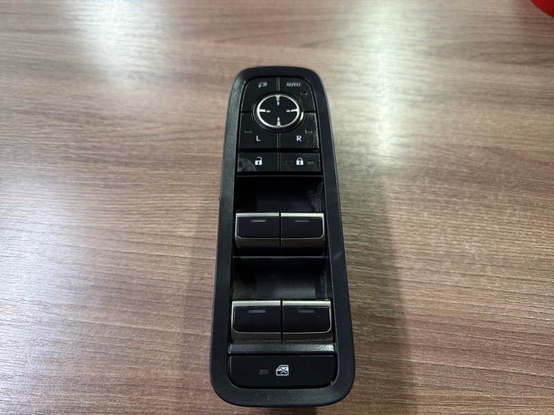 Блок управления стеклоподъемниками, 18000 рублей, Москва