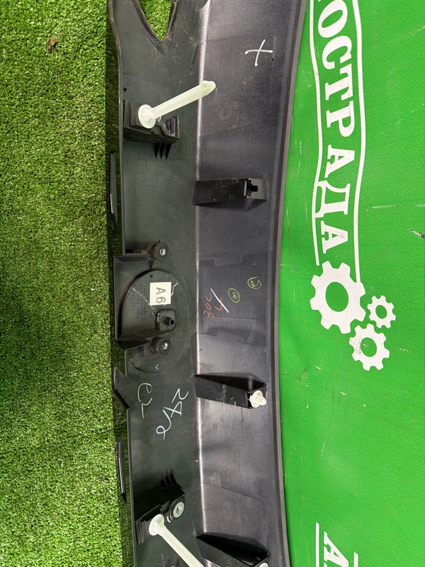 Накладка двери багажника, 15000 рублей, Москва