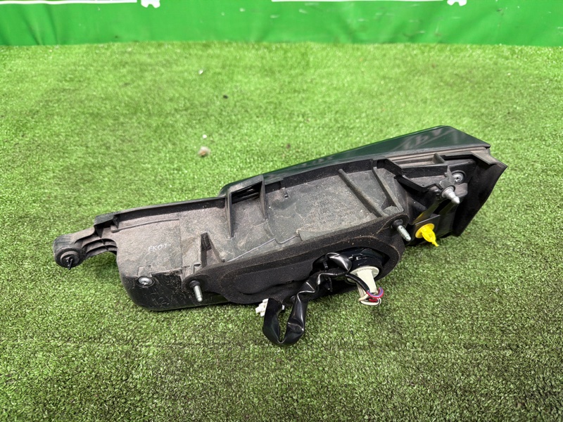 Фонарь в крышку багажника, 10000 рублей, Москва