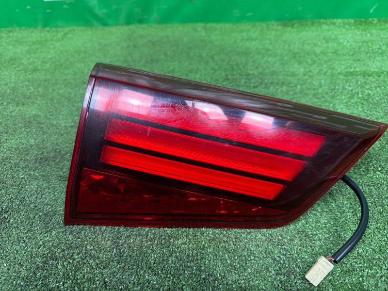 Фонарь в крышку багажника, 8000 рублей, Москва