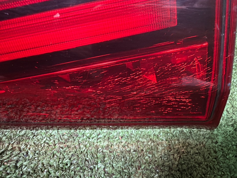 Фонарь в крышку багажника, 4000 рублей, Москва