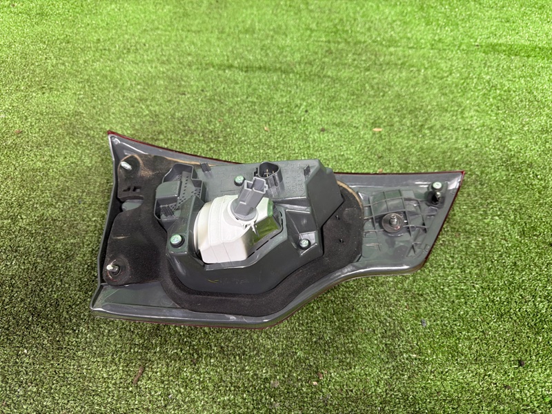 Фонарь в крышку багажника, 13000 рублей, Москва