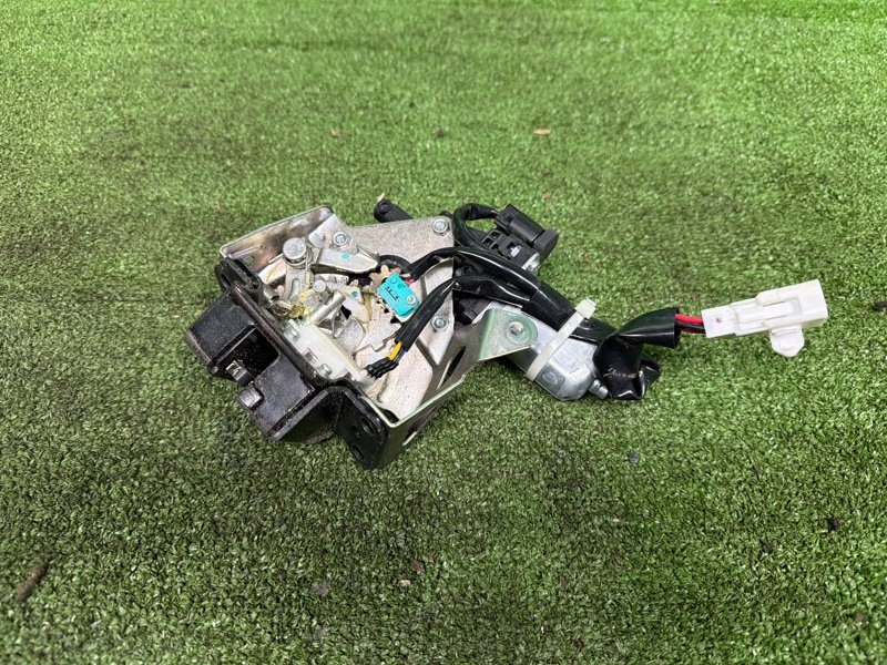 Замок багажника, 8000 рублей, Москва