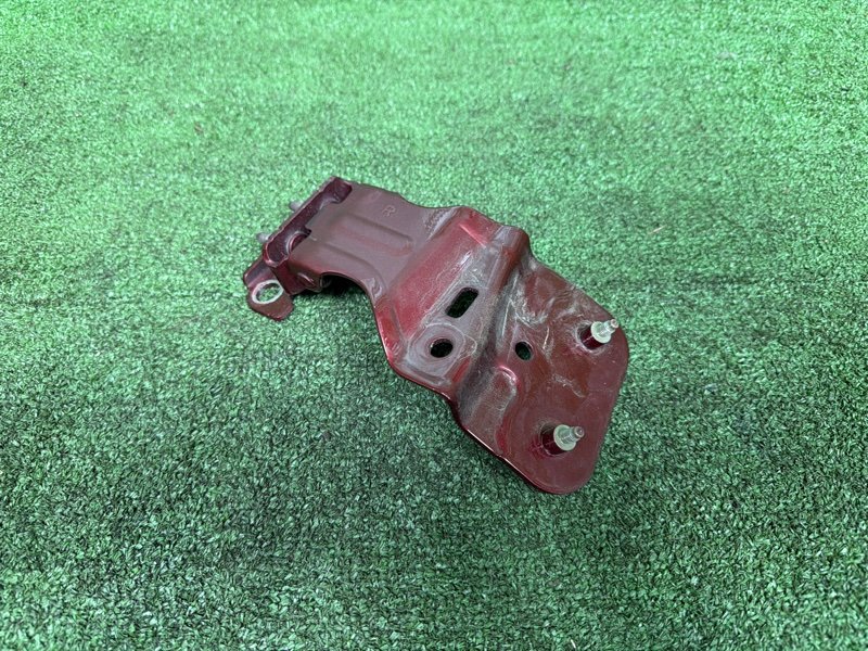 Петля двери багажника, 6000 рублей, Москва