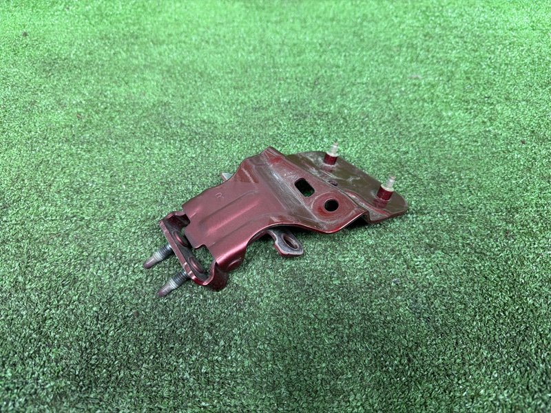 Петля двери багажника, 6000 рублей, Москва