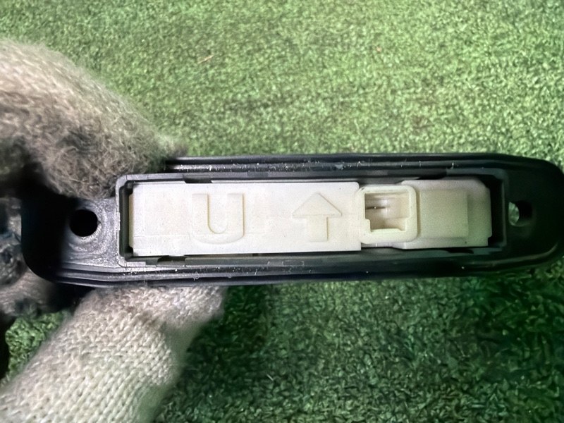 Кнопка открывания багажника, 2000 рублей, Москва