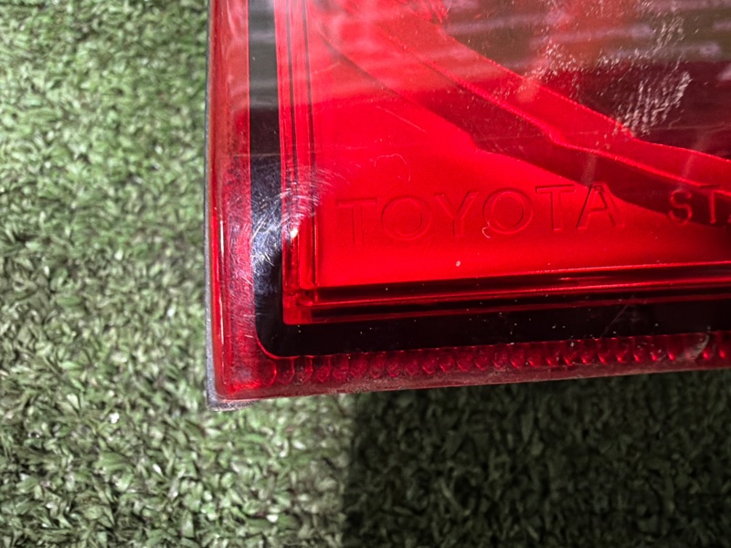 Фонарь в крышку багажника, 5000 рублей, Москва