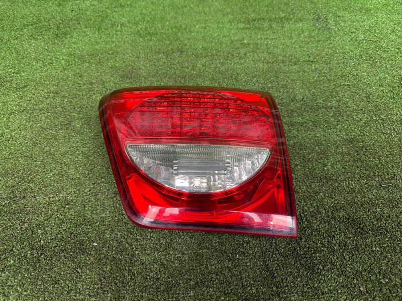 Фонарь в крышку багажника, 5000 рублей, Москва