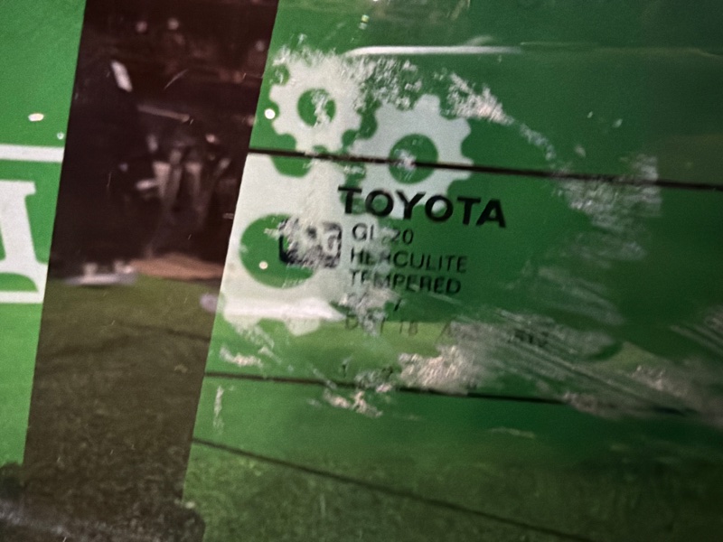 Стекло двери багажника, 18000 рублей, Москва