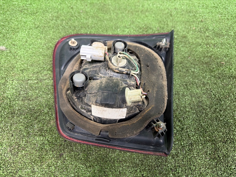 Фонарь в крышку багажника, 5000 рублей, Москва