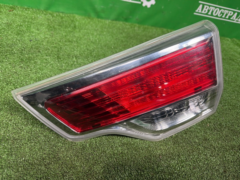 Фонарь в крышку багажника, 8000 рублей, Москва